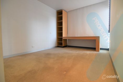 Property photo of 815/555 Flinders Street Melbourne VIC 3000