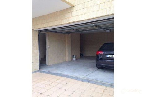 Property photo of 110 Lakeside Drive Joondalup WA 6027