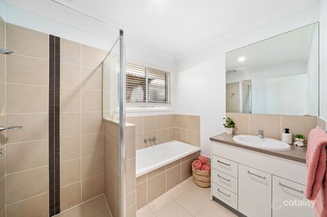 Property photo of 61 Azure Avenue Redland Bay QLD 4165