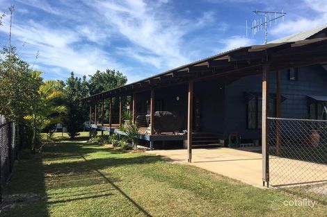 Property photo of 4 Hakea Place Rainbow Beach QLD 4581