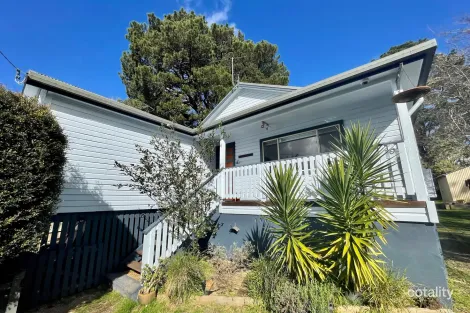 4 Bermuka Ave, Wentworth Falls, NSW 2782