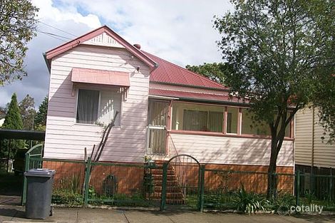 3 Colville St, Highgate Hill, QLD 4101