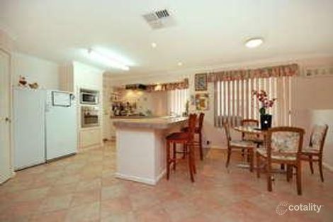 Property photo of 77 East Road Hocking WA 6065