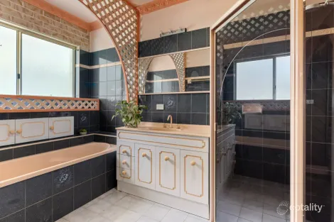 Property photo of 25 Elk Avenue Repton NSW 2454