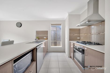 Property photo of 21 Cradle Avenue Clyde VIC 3978