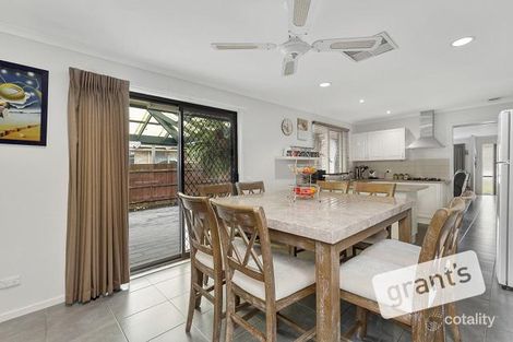 Property photo of 34 Willslie Crescent Berwick VIC 3806