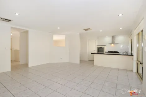 Property photo of 11 Muir Close Waikiki WA 6169