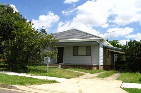 13 Napoleon St, Riverwood, NSW 2210