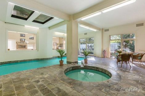 Property photo of 3 Ravenscourt Crescent Mount Eliza VIC 3930