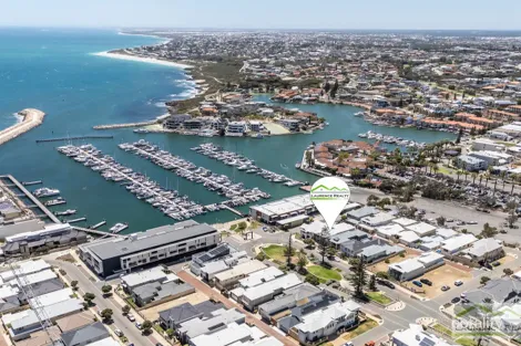 Property photo of 26 Salford Promenade Mindarie WA 6030