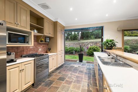 Property photo of 6 Fleming Court Research VIC 3095