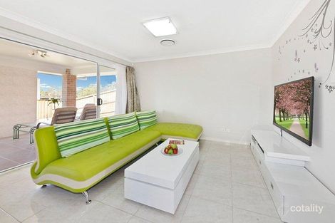 Property photo of 17 Brady Way Bass Hill NSW 2197