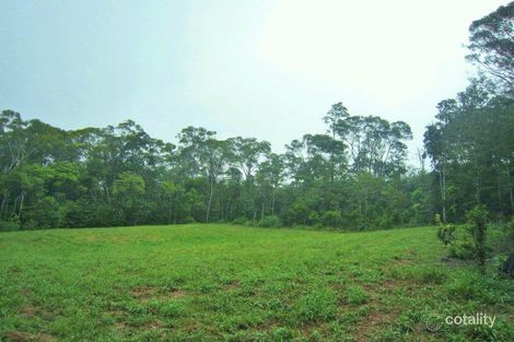 30 Winfield Rd, Lake Eacham, QLD 4884