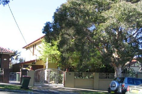 Property photo of 10 Leichhardt Street Bronte NSW 2024