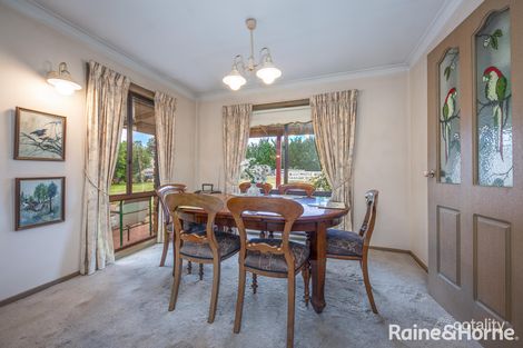 10 Leslie Rd, Gisborne, VIC 3437