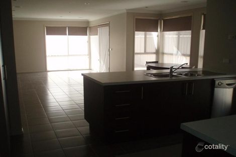 Property photo of 15 Lynne Maree Avenue Cairnlea VIC 3023