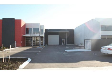 Property photo of 2/5 Fallon Road Landsdale WA 6065