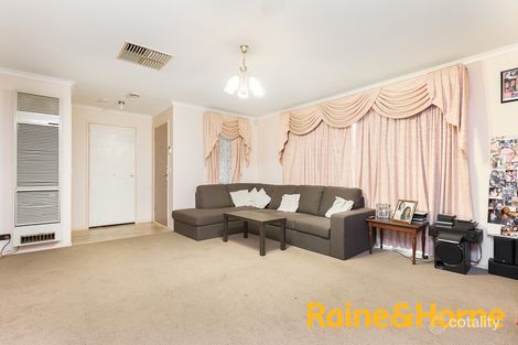 Property photo of 17 Manna Gum Court Narre Warren VIC 3805