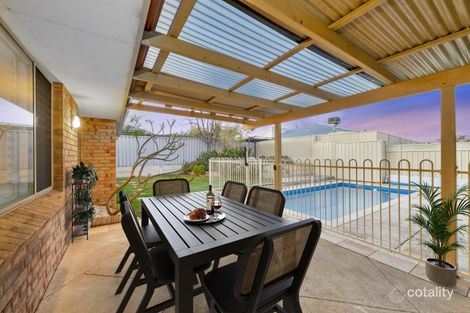 Property photo of 6 Wintersweet Place Halls Head WA 6210