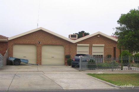 Property photo of 4 Morcambe Crescent Keilor Downs VIC 3038