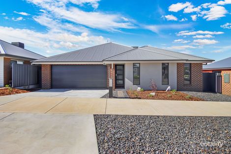 300 Brooklyn Dr, Thurgoona, NSW 2640