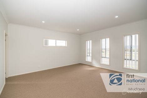 Property photo of 16 Hone Creek Drive Caerleon NSW 2850