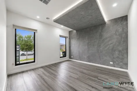 Property photo of 17 Isaacs Street Deanside VIC 3336