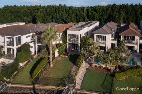 Property photo of 2240 Glengallon Way Hope Island QLD 4212