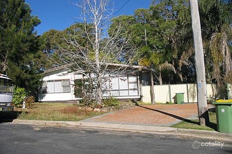 1 Second Ave, Toukley, NSW 2263