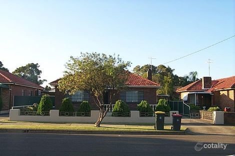 17 Clarence St, Belfield, NSW 2191