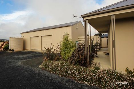 Property photo of 21 Alexander Circle Campania TAS 7026