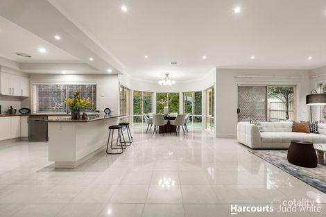 Property photo of 1 Jacqueline Road Mount Waverley VIC 3149
