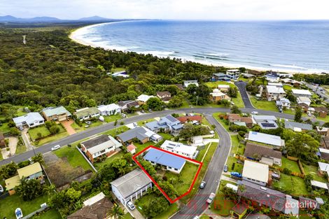4 Laverty Cres, Scotts Head, NSW 2447