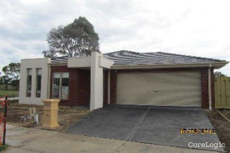 Property photo of 10 Verve Drive Officer VIC 3809