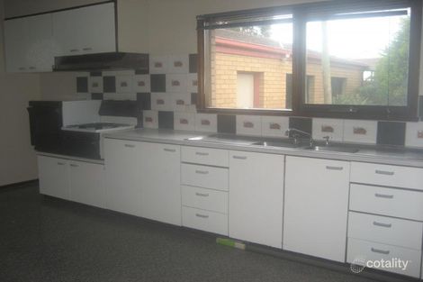 Property photo of 3 Wirth Court Newcomb VIC 3219