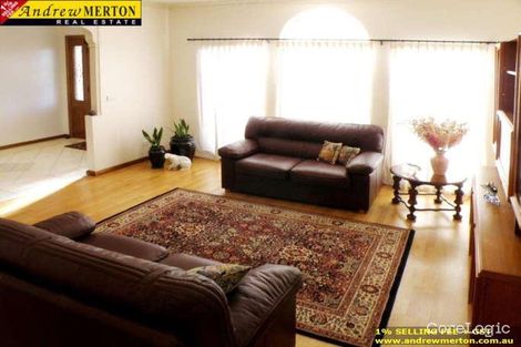 Property photo of 74 Lucas Circuit Kellyville NSW 2155
