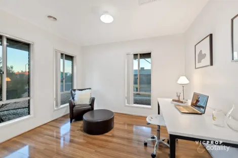 Property photo of 7 Annies Way Tarneit VIC 3029