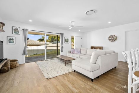Property photo of 30 Sunshine Circuit Emerald Beach NSW 2456