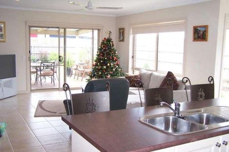 Property photo of 9 Heather Grove Inverloch VIC 3996