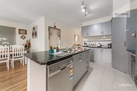 Property photo of 28 Greenham Avenue Craigieburn VIC 3064