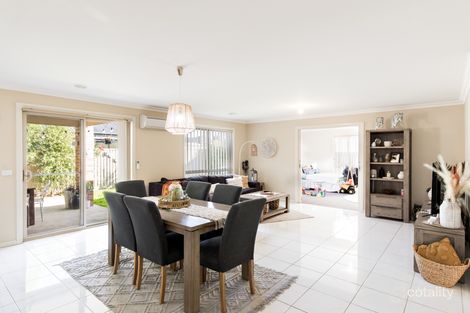 Property photo of 26 Ilvia Way Sebastopol VIC 3356