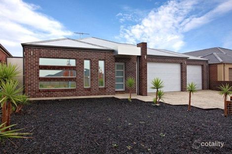 Property photo of 19 Balmain Circuit Taylors Hill VIC 3037