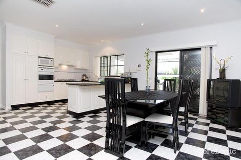 Property photo of 35 Buckland Crescent Epping VIC 3076
