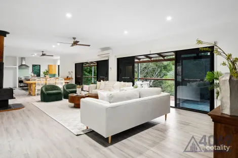 Property photo of 23 Neikah Close Karana Downs QLD 4306