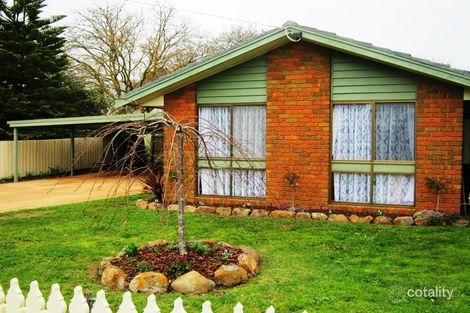 97a Barry St, Romsey, VIC 3434