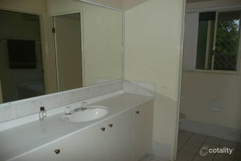 Property photo of 1 Platypus Close Riverhills QLD 4074