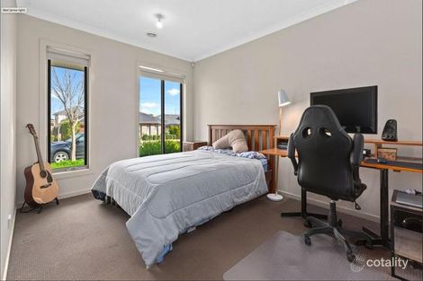 Property photo of 56 Cloverfield Crescent Wollert VIC 3750