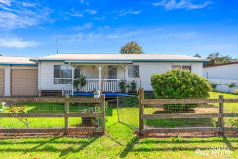 46 Lord St, Junee, NSW 2663