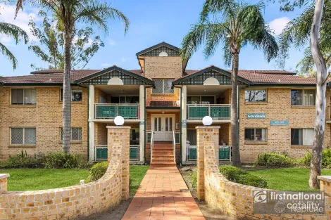 Property photo of 3/253-255 Dunmore Street Pendle Hill NSW 2145