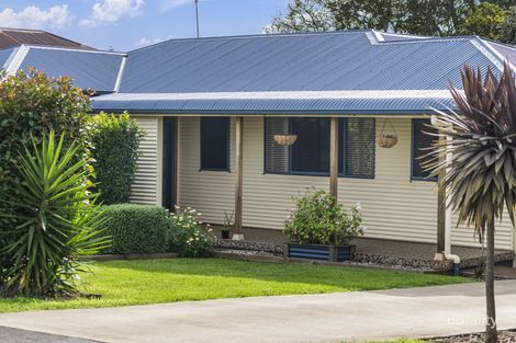 Property photo of 19 Kenilworth Street North Toowoomba QLD 4350